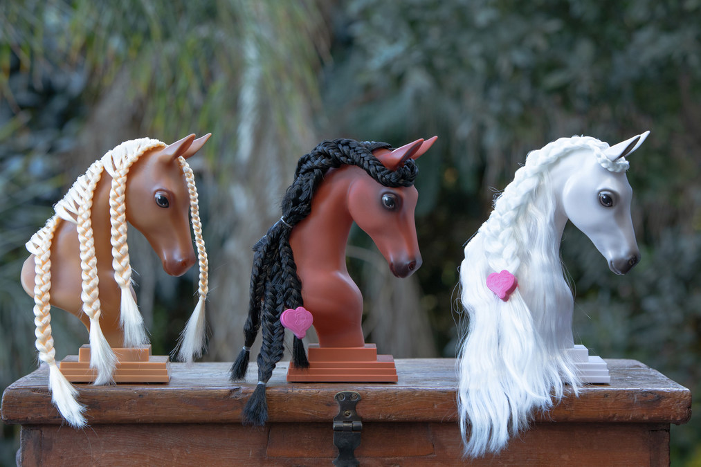 Breyer Mane Beauty Toy Model Horse Sunset Hair Styling Braiding Head