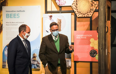 Discovery Park's CEO, Scott Williams, showed Tennessee Commissioner of Agriculture, Charlie Hatcher, the observation beehive during the 