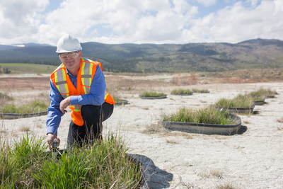 Dr. Lauchlan Fraser, Senior NSERC Industrial Research Chair in Ecosystem Reclamation and professor at Thompson Rivers University (CNW Group/Genome British Columbia)