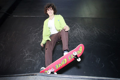 Monday, December 7, 2020, actor and skate enthusiast, Jack Dylan Grazer, joins the California Milk Processor Board and Feeding America to kick-off the #Skate2Donate challenge, a partnership to help provide 250,000 meals to feeding programs throughout the Golden State this holiday season. Every post shared and engaged with on Instagram using #Skate2Donate and tagging @boneslovemilk will generate a $1 donation from CMPB toward the 250,000 meals goal. (Photo by Rachel Murray Framingheddu for CMPB)