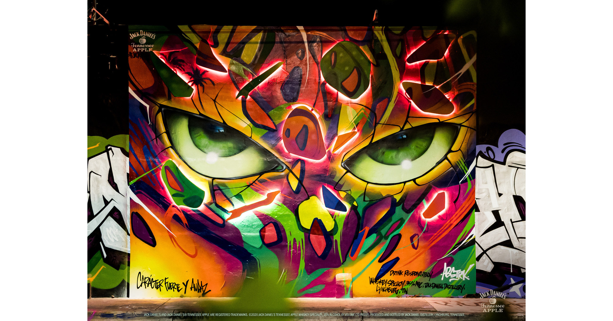 JACK DANIEL'S® TENNESSEE APPLE Unveils Dynamic LightUp Mural By