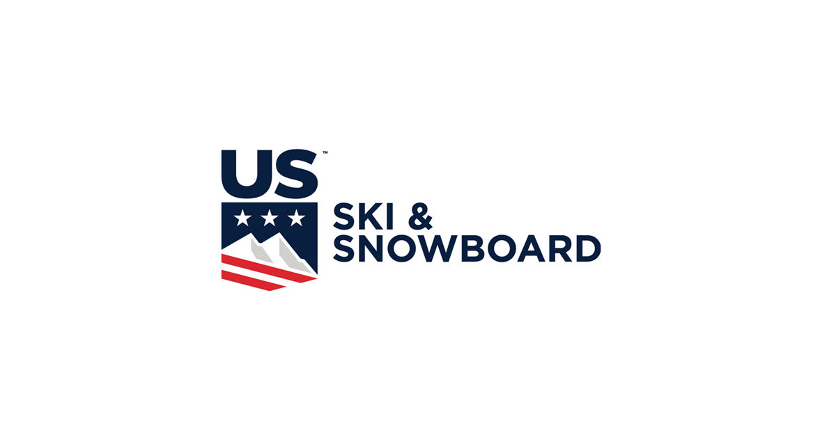 Un Jeune Homme Sans Casque Et Lunettes De Protection Tombe Sur Un Snowboard  Violation Conceptuelle Des Règles De Sécurité Lors Du Snowboardcopier  L'espace