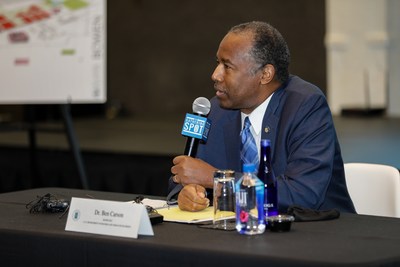 HUD Secretary Ben Carson visits with Atlanta Housing to announce the $450,000 FY 2020 Choice Neighborhood Planning Grant award for Bowen Homes.