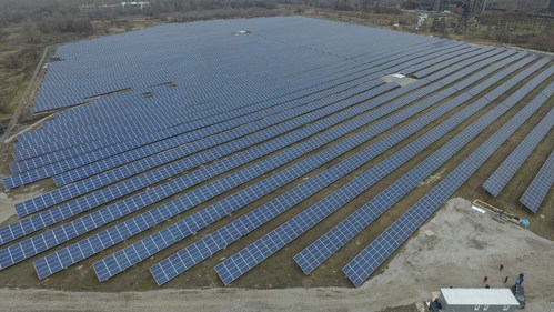 TIU Canada's Nikopol solar power plant (CNW Group/TIU Canada)