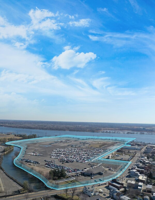 Walker & Dunlop Structures Equity for New LastMile Distribution