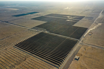 Bifacial Power Station with Yingli PANDA product Bifacial Power Station with Yingli PANDA product