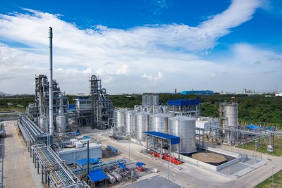 The plant built by Total Corbion PLA, a joint venture between French energy major Total and Dutch biochemical giant Corbion, in Rayong, in Thailand’s Eastern Economic Corridor, is using locally-grown cane sugar to manufacture annually 75,000 tonnes of polylactic acid, or PLA, a 100 percent renewable and biodegradable bioplastic that can be used to replace polystyrene and other oil-based polymers while having a 75 percent smaller carbon footprint. (PRNewsfoto/Thailand Board of Investment (BOI))