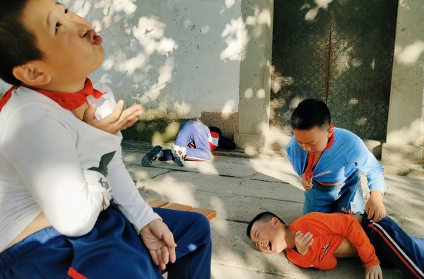 Unable to view the image, Please provide a valid URL.