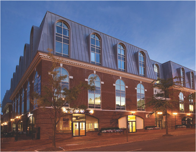 A coworking firm, food market and restaurant have signed leases at The Atrium Building - a five-story Class A office building in the heart of Old Town Alexandria, VA. ALX Community, Mae's Market & Café and Virginia's Darling Restaurant will open locations at the 146,530-square-foot building at 277 South Washington Street in the coming months.