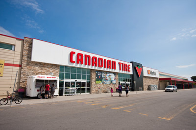 Centre on Barton, Hamilton, ON (CNW Group/Crestpoint Real Estate Investments Ltd.)