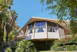 Kaminski to auction contents of Elvis Presley's "Honeymoon Hideaway," Palm Springs estate