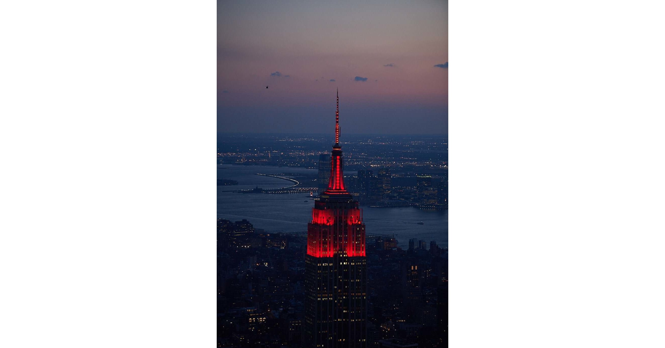 Empire State Building To Shine In A Red Heartbeat To Honor President Elect Joe Biden S Covid 19 Memorial