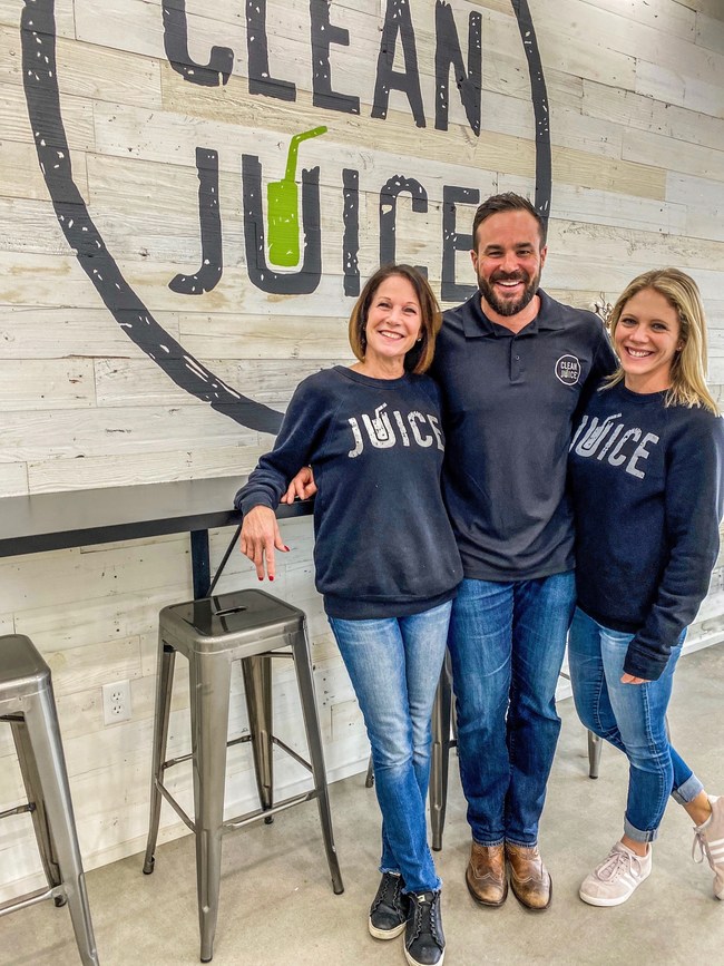 (Pre-COVID photo January 2020 Left to right: Jackie Green, Sean Green, Ashley Green). "Although this past year was a difficult time to open a new business (referencing their first store in West Frisco in January 2020), we have been blessed by the support of the Frisco community and we are seeing that now, more than ever before, people have a heightened awareness of the importance of living a healthy, nutritional lifestyle," said Ashley Green, Clean Juice Franchise Partner.
