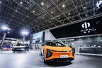 Le super SUV HiPhi X émerveille les amateurs de véhicules électriques au Salon des véhicules à énergies nouvelles, dans la province de Hainan