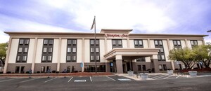 Commonwealth Hotels promotes new General Manager to the Hampton Inn Louisville-North/Clarksville