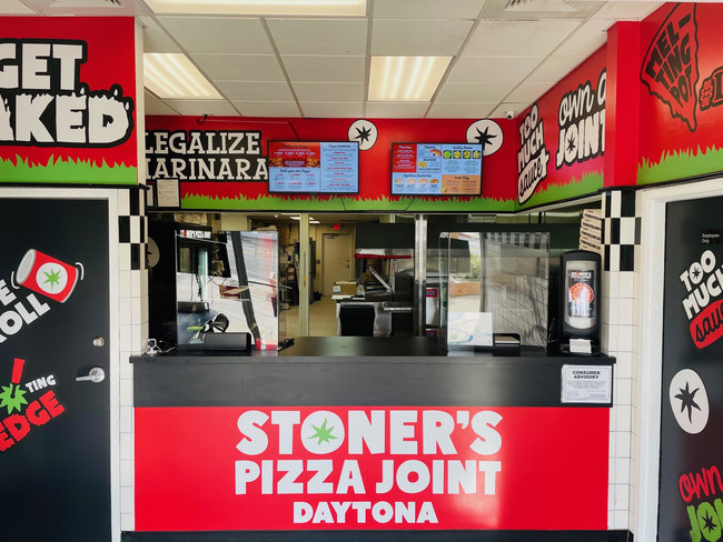 Stoner's Pizza Joint Daytona