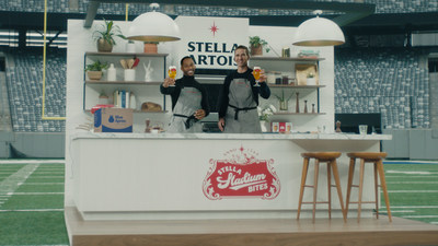 Eli Manning and Victor Cruz are reuniting to help fans dominate their big game “home”-gate with Stella Stadium Bites by Blue Apron. The duo will take to the field together once more to give fans the play-by-play of four winning recipes that pair perfectly with a Stella Artois.