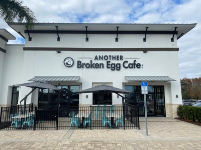 Another Broken Egg Cafe- Royal Palm Place