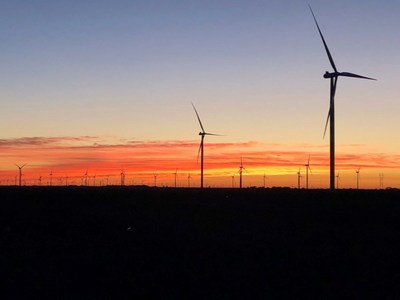 Raymond Wind Farm, a 200-MW onshore wind farm located in Willacy and Cameron counties, Texas, has achieved commercial operation. The project is powered by a total of 91 Vestas turbines and is RWE Renewables' 27th wind farm in the U.S.