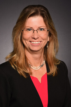 Angela Baysinger, DVM, MS, Receives "Feather in Her Cap" Award