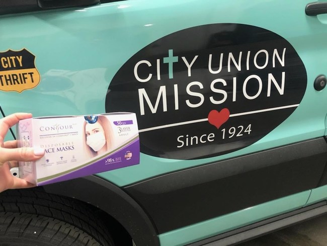 ContourMD delivering Masks to Charity PArtner, The City Union Mission in Kansas City, MO