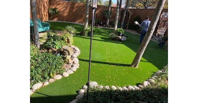 Synthetic Grass Installation Transforms Texas Backyard into Pet Paradise - Vimarsana News