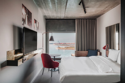 Story Hotel Studio Malmö will feature 95 unique guestrooms, all creative and playful in their design to reflect the young and vibrant population of the city. The three Story Hotels will be available for reservation through Hyatt’s booking channels and for World of Hyatt members to earn and redeem points for stays starting April 1, 2021. (PRNewsfoto/Hyatt Hotels Corporation)