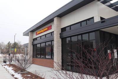 The newest CIBC Banking Center is open at 458 E. Pershing Rd. in Chicago's Bronzeville neighborhood. (CNW Group/CIBC Bank USA)