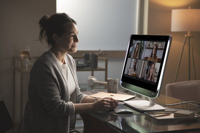 Supercharge your video calls with the Poly Studio P21 all-in-one personal meeting display.