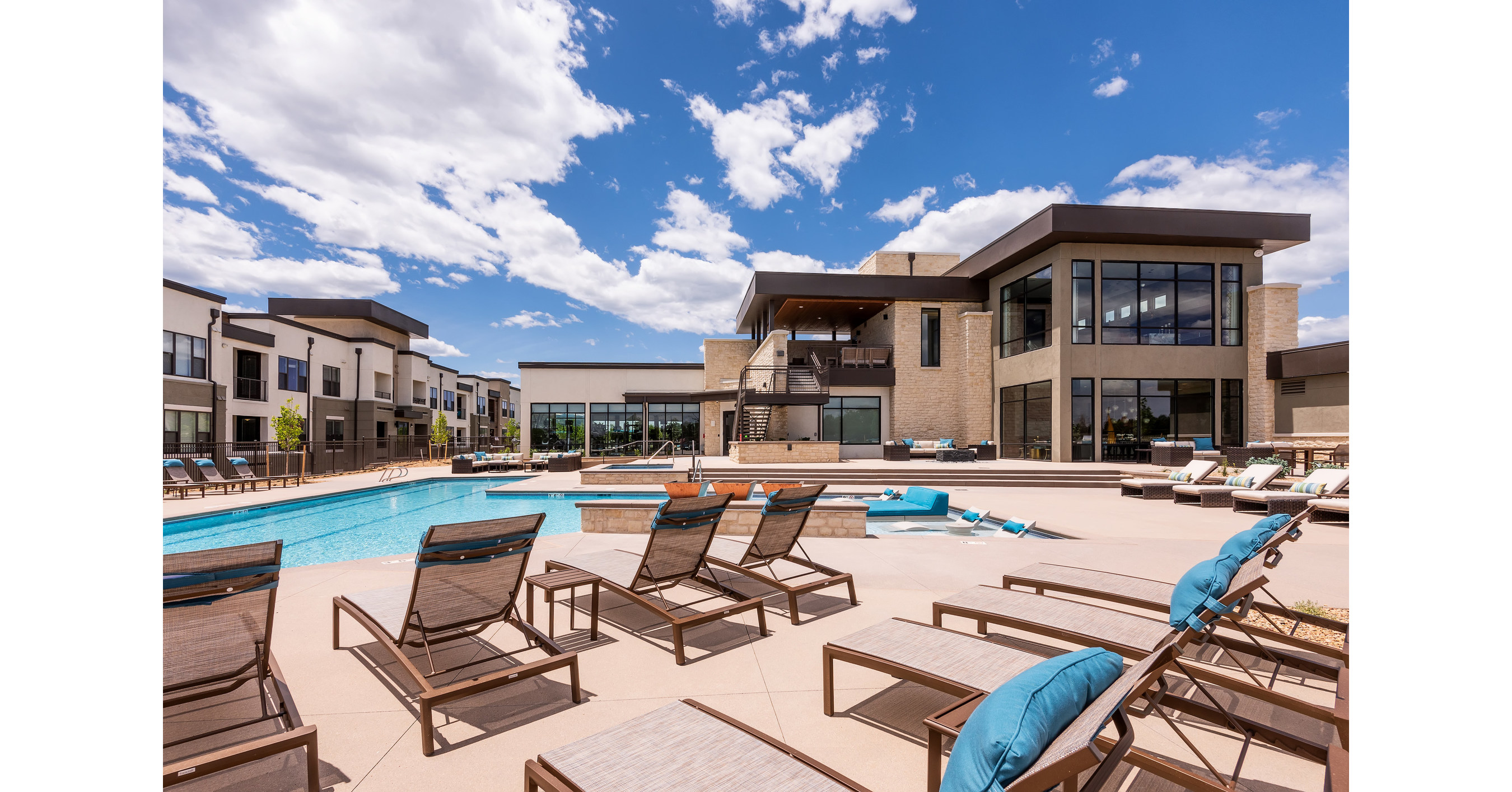 Embrey Completes Sale of Gateway Arvada Ridge in Denver