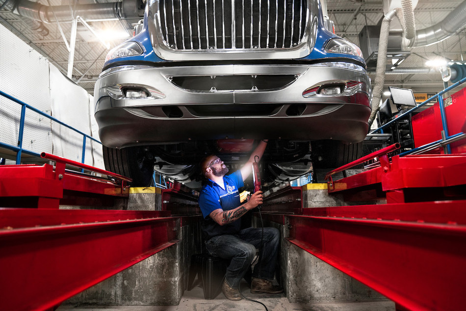 Universal Technical Institute Announces First Agricultural Manufacturer Training Program With Agco