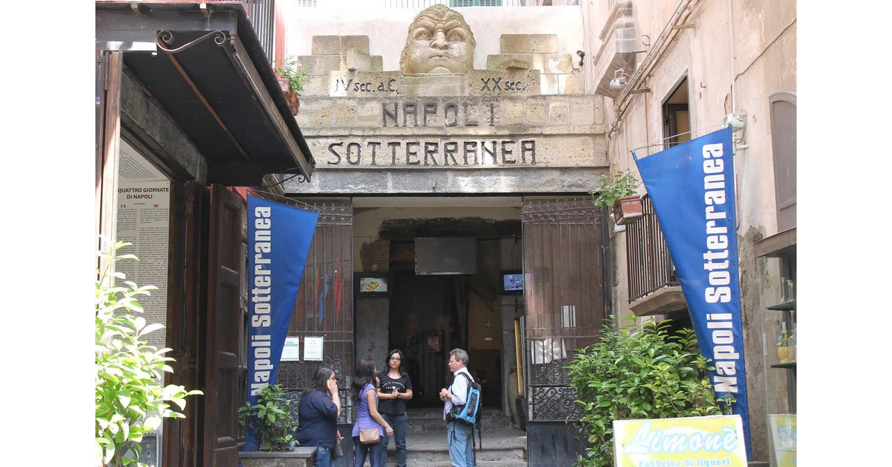 Visit Naples Features Naples Underground - Vimarsana News