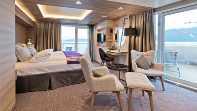 From Feb. 8 – Feb. 15, 2021, Hurtigruten’s limited time Valentine’s Day offer provides travelers a 10% discount and invites them to explore destinations with their Sweet in a Suite.