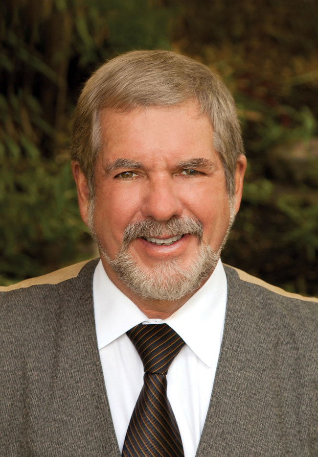 Edmund Optics® announces the appointment of Robert Edmund as a SPIE Fellow.