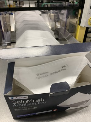 The Medicom SafeMask® Architect Pro™ 95PFE-L2 respirator has been produced in Montreal since September 2020 at the company's state-of-the-art plant that was set up in Saint-Laurent in just three months in the midst of a pandemic. (CNW Group/AMD Medicom Inc.)