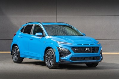 Hyundai Reveals Redesigned 2022 Kona and Kona Electric SUVs