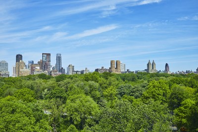 The property offers panoramic, unobstructed views of Central Park and the NYC skyline. It is one of only ten private condominiums within a boutique, residential building on 5th Avenue. NewYorkLuxuryAuction.com.