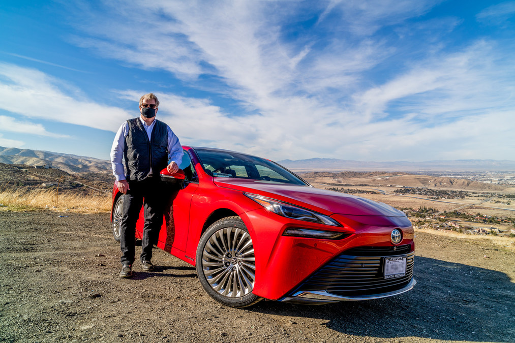 First of Toyota's Latest Hydrogen-Fuel Vehicle "Mirai" Makes a Debut in Lancaster, California - Vimarsana News