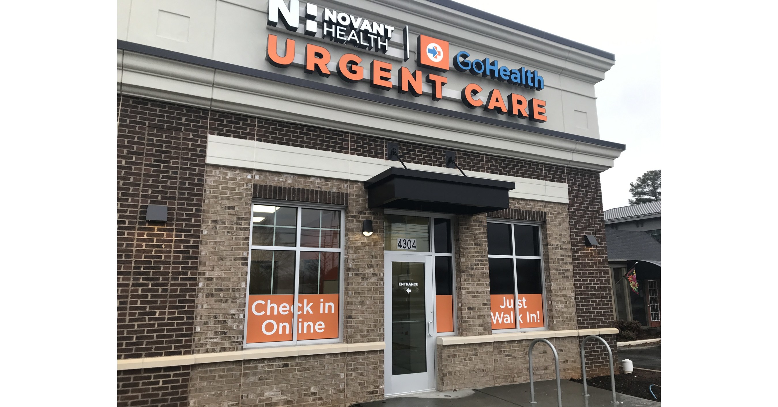 Novant Health-GoHealth Urgent Care opens new center in the Park Road community