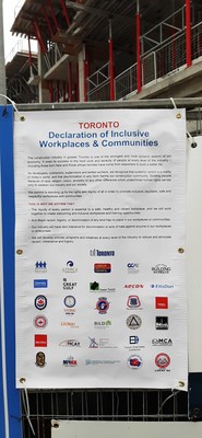 Declaration banner on a Daniel's Corporation site at 130 River St, Regent Park, Toronto. (CNW Group/Carpenters' District Council of Ontario)