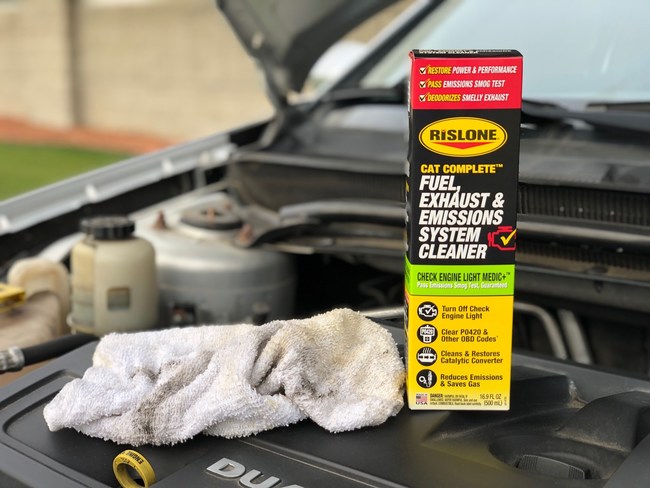 Rislone’s new CAT™ Complete Fuel, Exhaust and Emissions System Cleaner is guaranteed to turn off a vehicle’s Check Engine Light and help it pass a state emissions test. It cleans the entire emissions and exhaust system to clear the P0420 and other OBD codes that indicate catalytic converter efficiency issues, and then goes a step further to also clean the fuel system to increase power, performance and fuel economy.