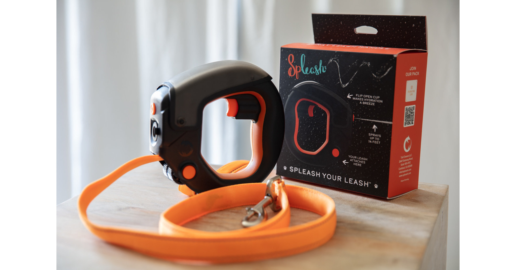 Hydrate, Protect and Walk Your Pet With Ease With the SPLEASH® Leash Handle