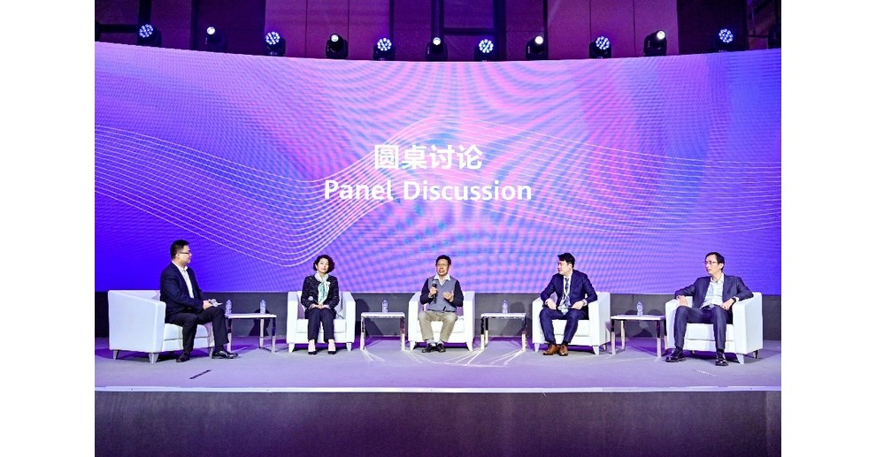 ZTE и GlobalData публикуют доклад по высокоточной транспортировке данных в сетях 5G