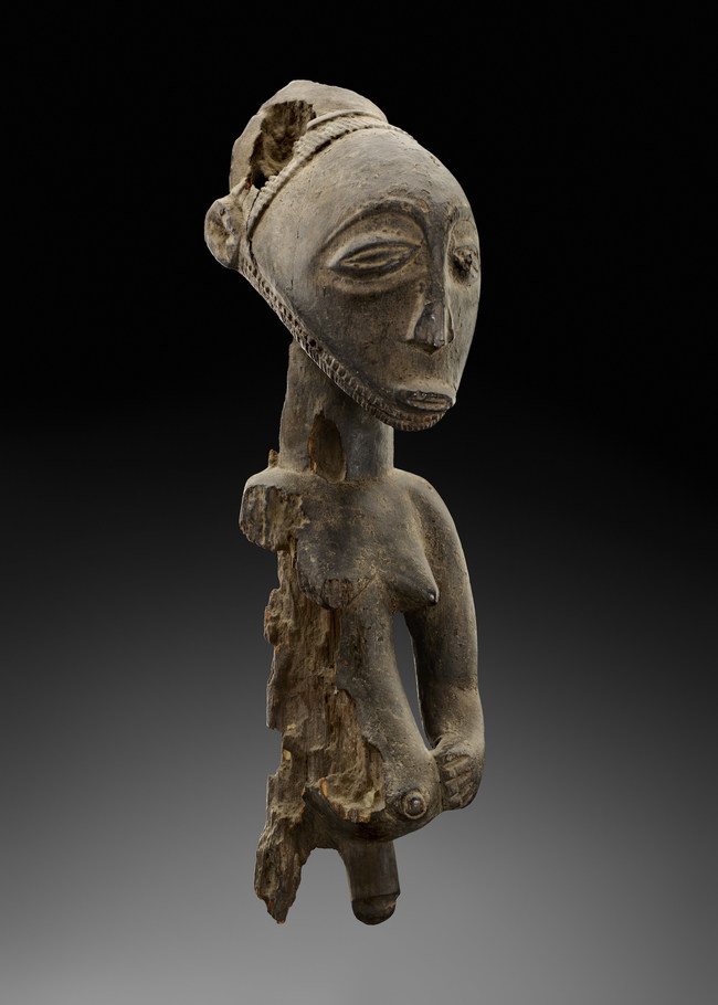 This extraordinary Hemba figure, on offer at the San Francisco Tribal and Textile Art Show from Belgium Gallery, Didier Claes, is from the Republic Democratic of Congo from the late 19th or early 20th Century.