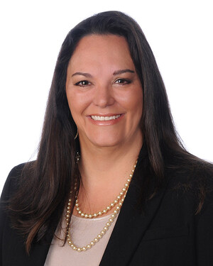 Monzingo Included in The KNOW Women Fort Myers Inaugural Book