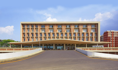 Symbiosis University Hospital and Research Centre (SUHRC) designed by IMK Architects. Photograph by Rajesh Vora.