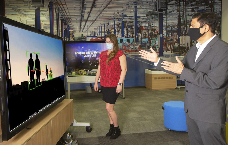 Unable to view the image, Please provide a valid URL.