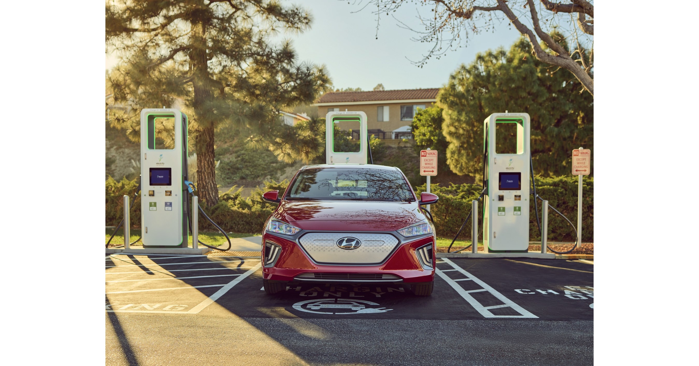 Hyundai Brings Complimentary, Fast Charging to Kona and Ioniq with ...