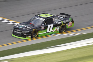 ForeverLawn Recommits to Jeffrey Earnhardt and JD Motorsports in 15-Race Deal