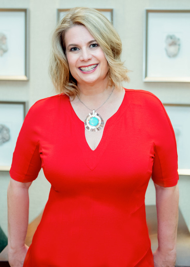 Sara Khoudary, founder of Entrepreneurs of Success and the Mentor Momentum Community